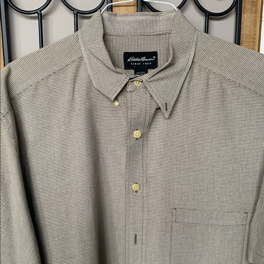 Eddie Bauer Tan Casual Button Down Shirt